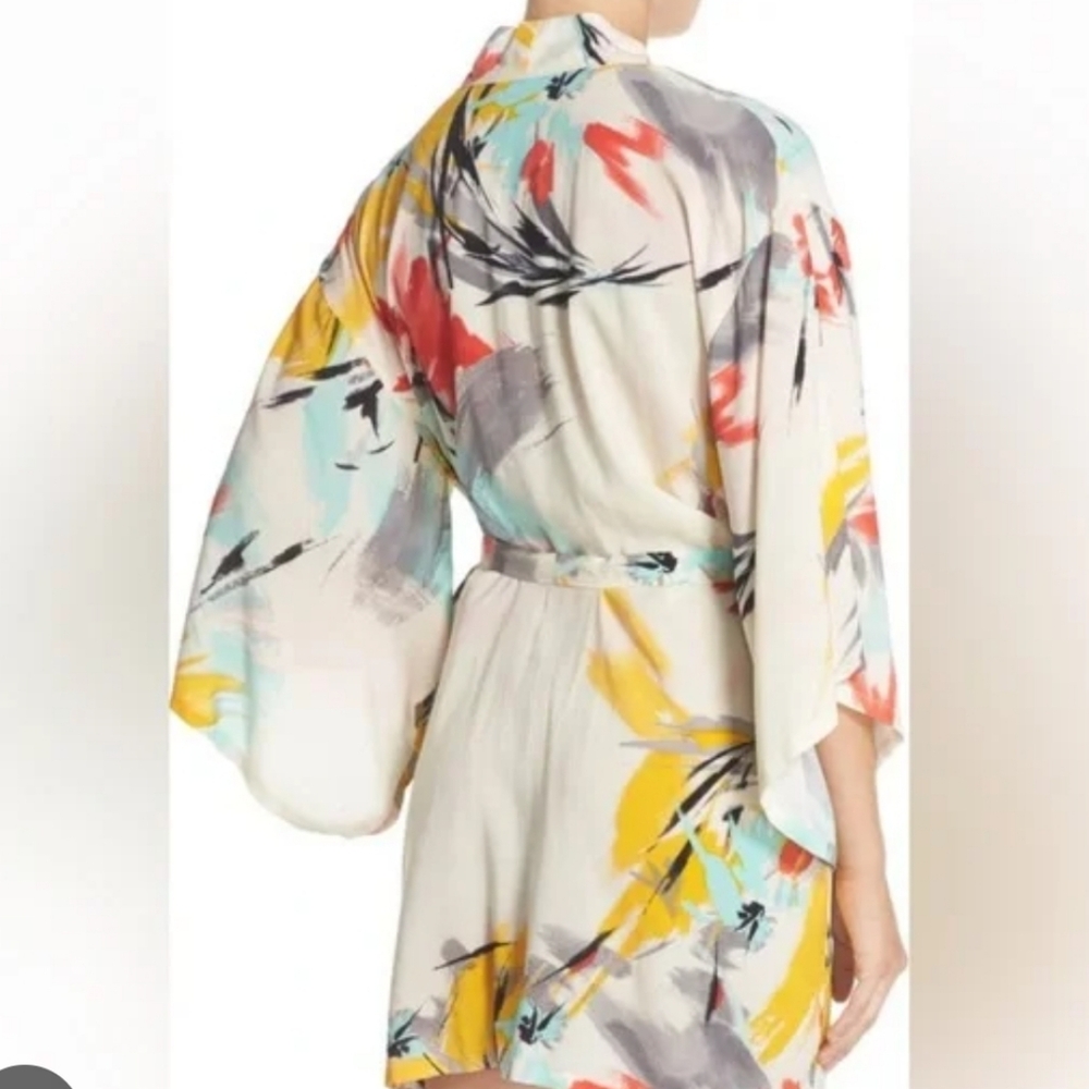 Josie Natori Brush Print Happi Coat Robe. - Picture 6 of 16